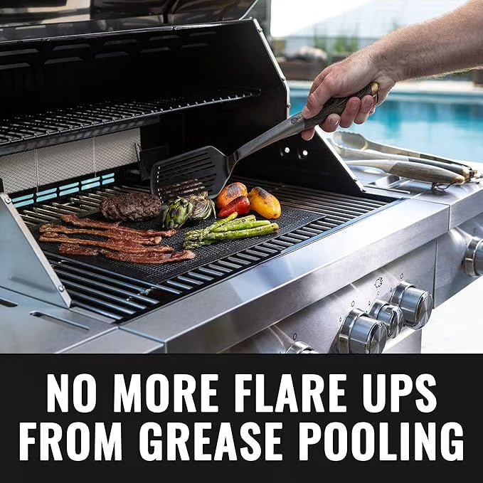 🥩Non-Stick Mesh Grill Mat - Stop Losing Food to the Flames!